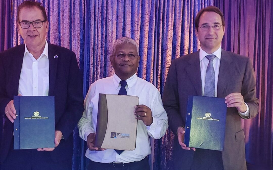 SIDS DOCK PRESS RELEASE – Small islands celebrate in Antigua as SIDS DOCK, UNIDO and Austria sign a Joint Declaration @ SIDS4 Conference